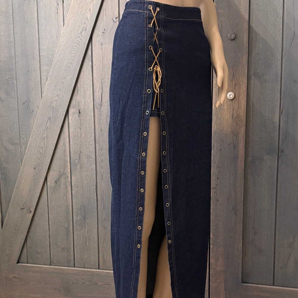 2 Piece Vintage Stretch Denim Maxi Skirt with High Slit Lace-Up Detail - Picture 6 of 9